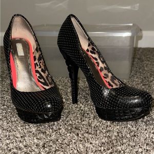 Rachel Roy Kalyssa Geometric Platform Pump